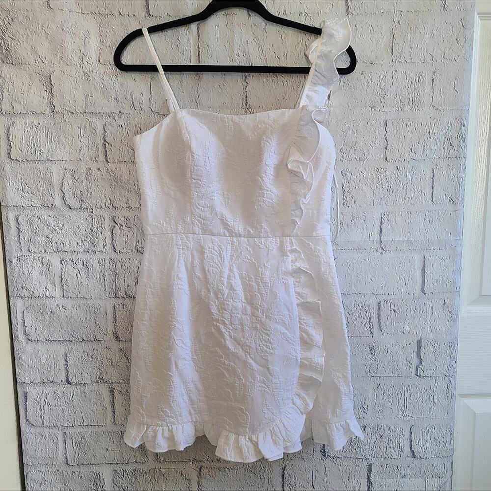 Lilly Pulitzer Maetha Resort White Pineapple Romper NWT Size 4